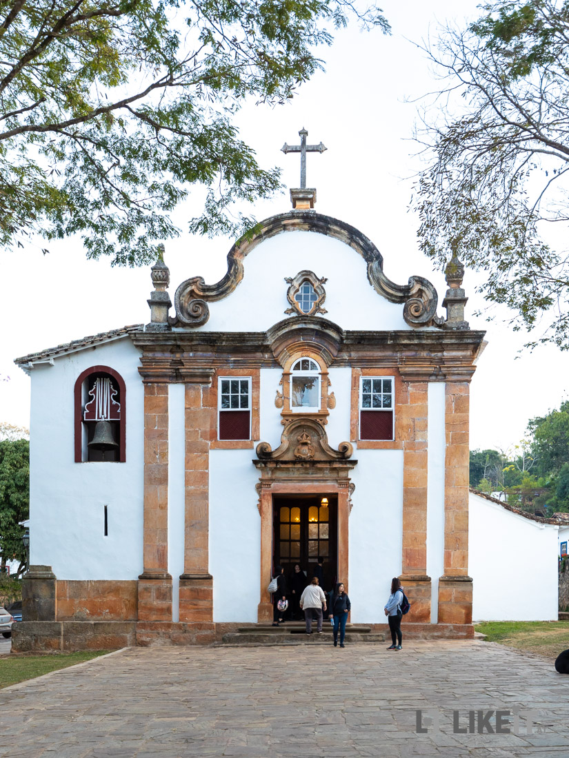 Kirche in Tiradentes, Minas Gerais, Brasilien